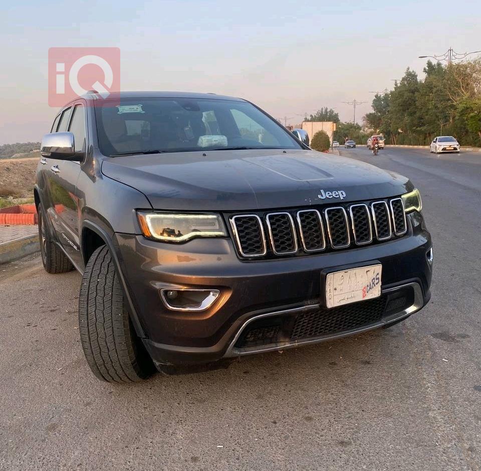 جيب جراند شيروكي